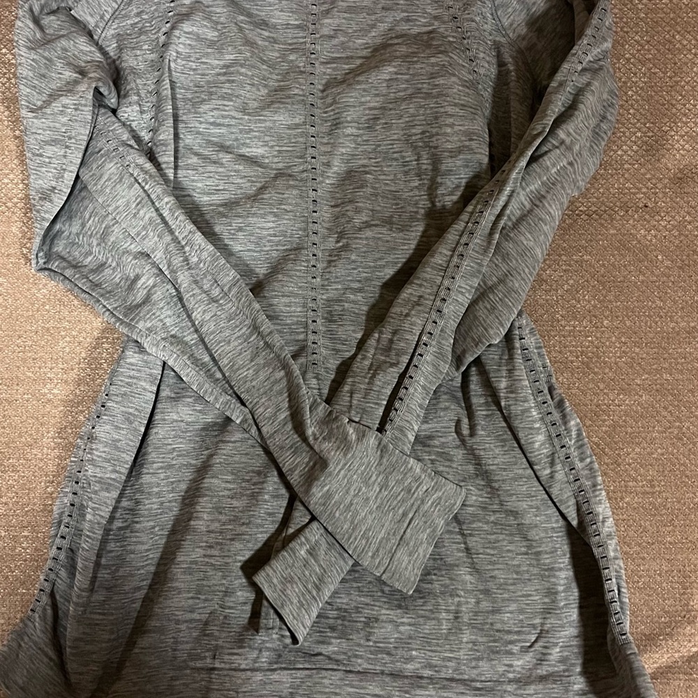 Athleta Heather Gray Knit Top